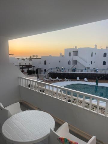 Pistachio Apartment 323 - Lanzarote Apartment Costa Teguise Exterior photo